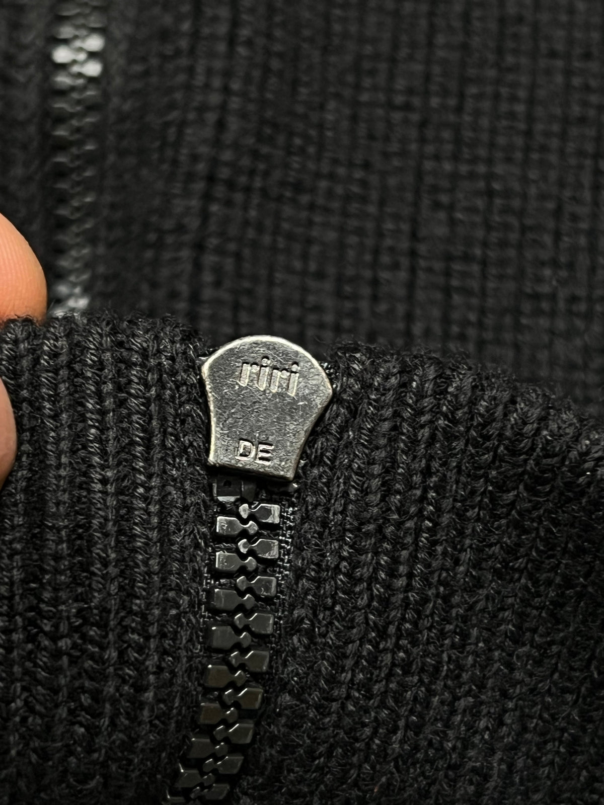 Moncler Cardigan (S/M)
