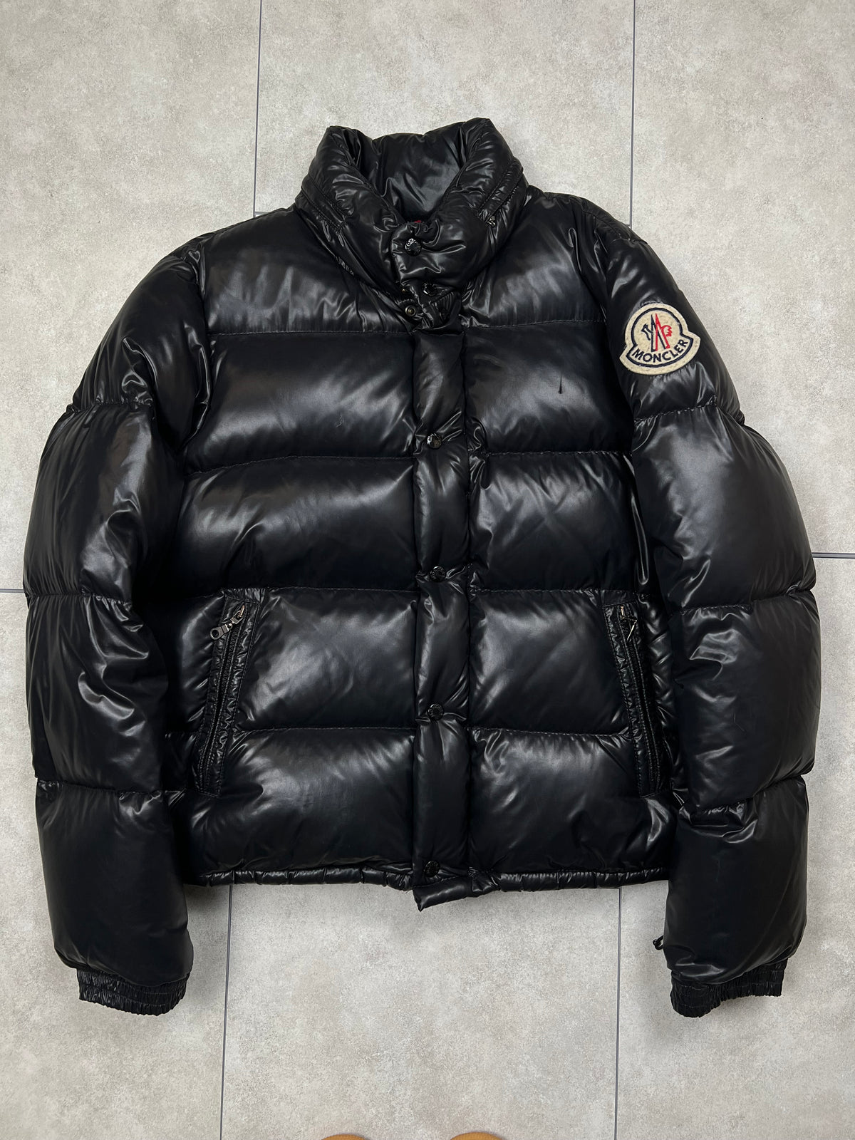 Moncler Puffer (L)