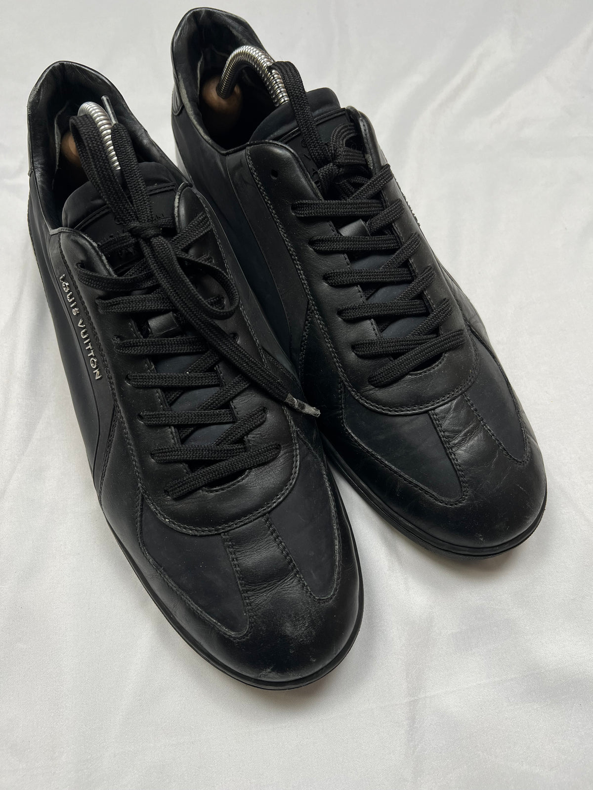 Louis Vuitton Sneakers (44)