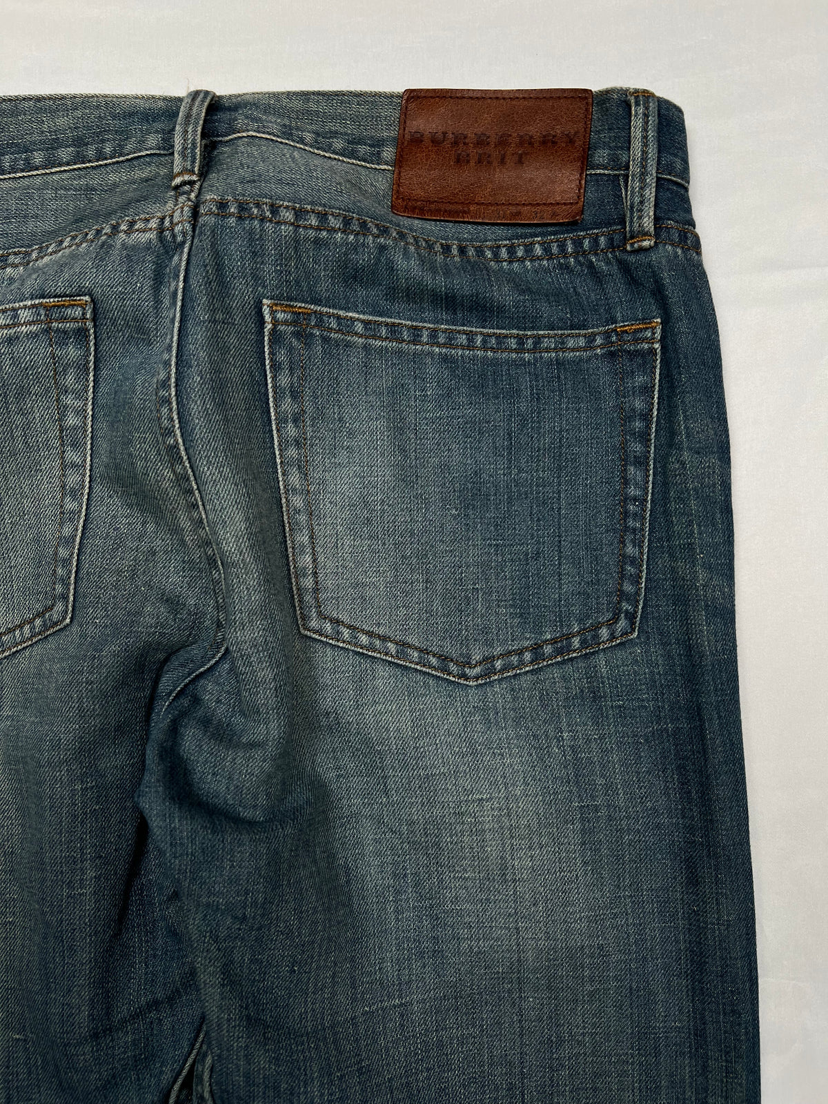 Burberry Brit Jeans (31x32)