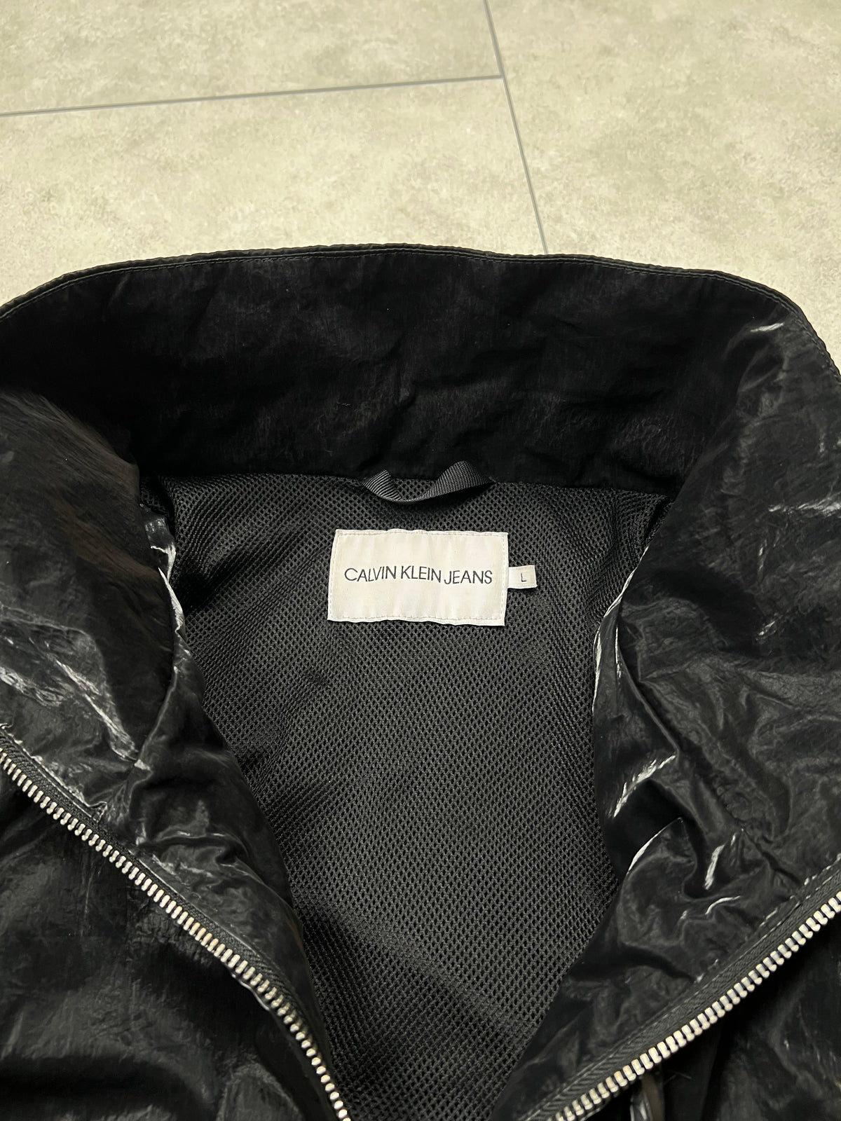 Calvin Klein Silk Jacket (L)