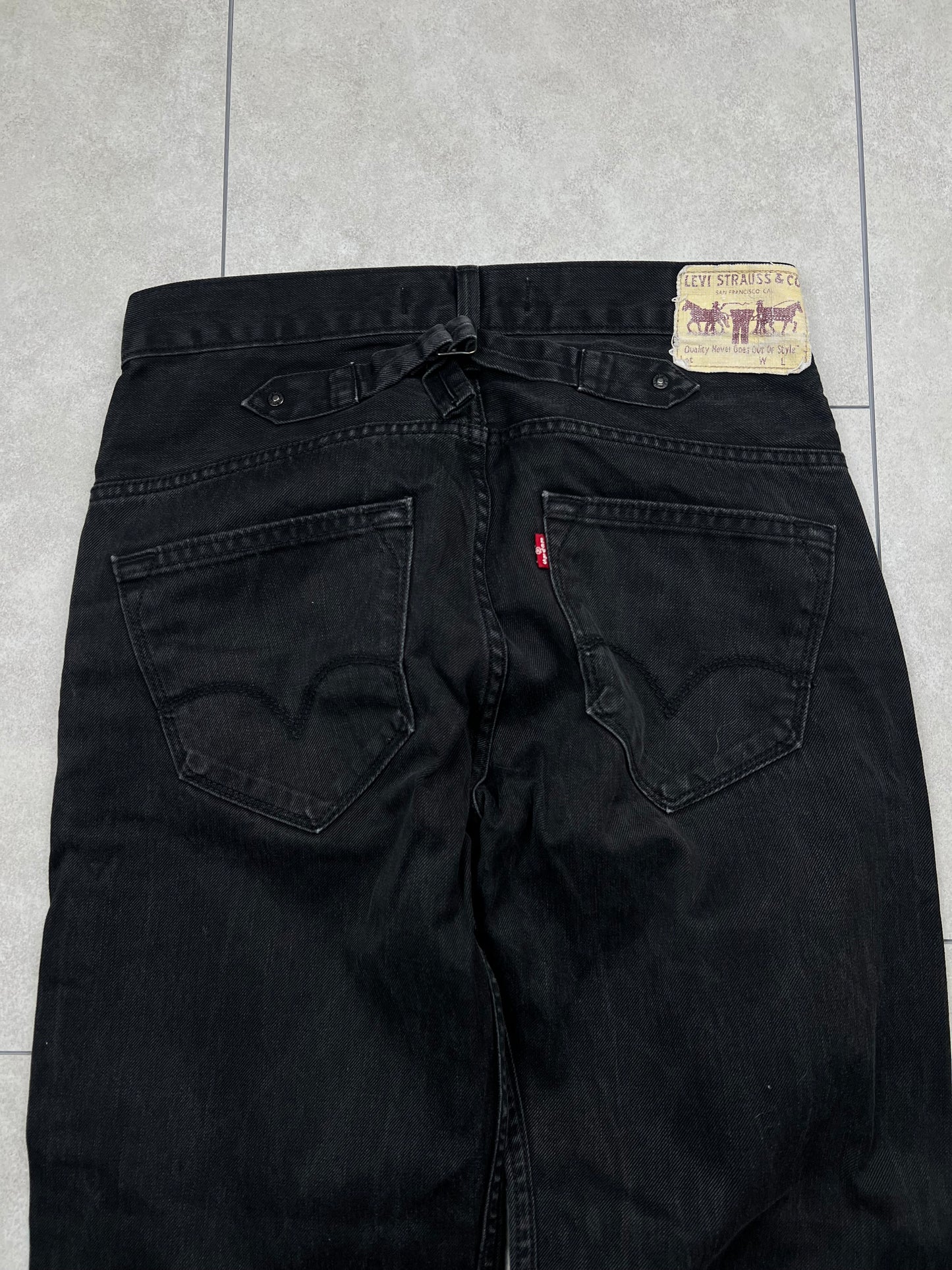 Levi’s 503 (M)