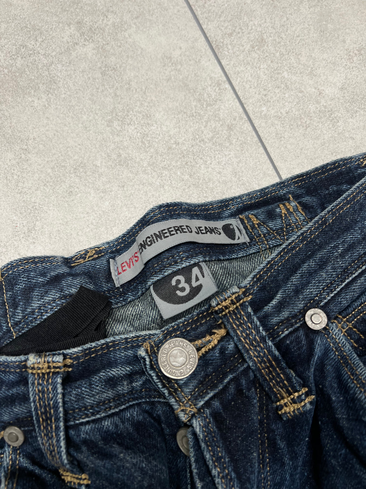Levi’s Engineered Jeans (34)