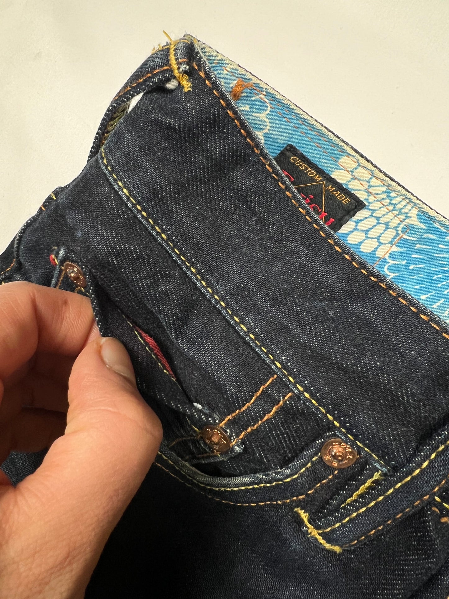 Evisu Jeans (S)
