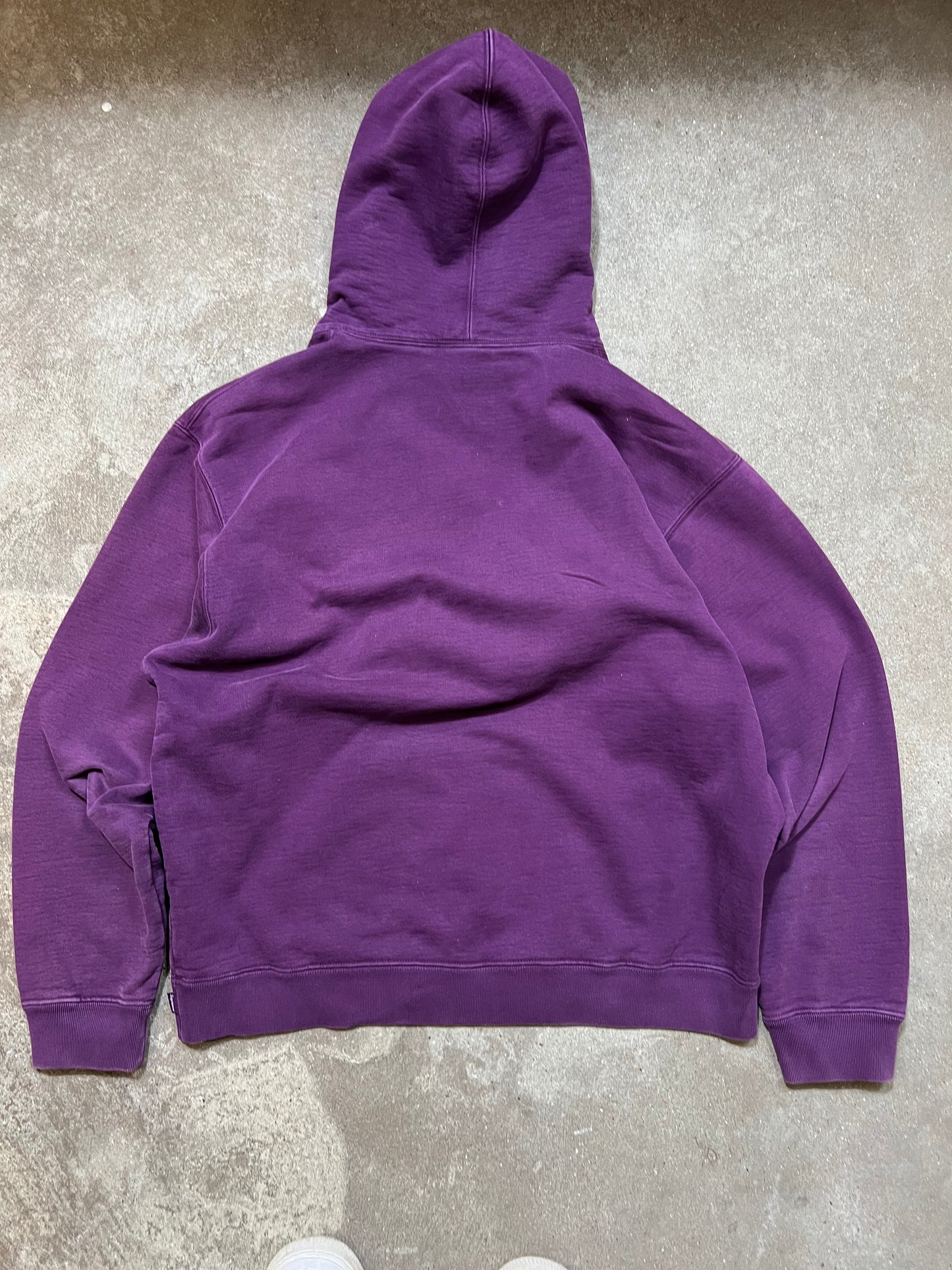 Supreme hoodie (Medium)