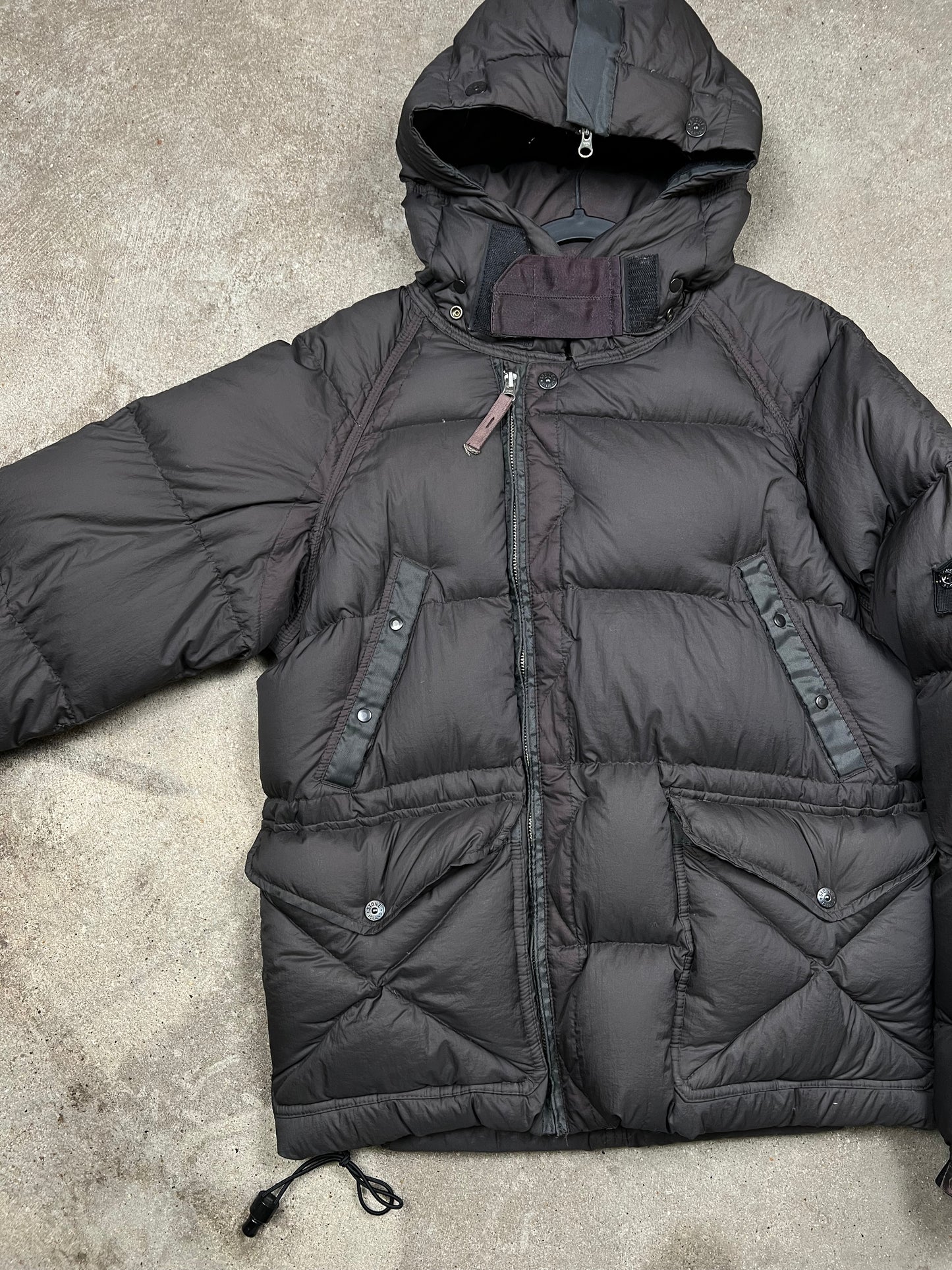 AW08' Stone Island Black Off Centre Zip Opaque Puffer (M)