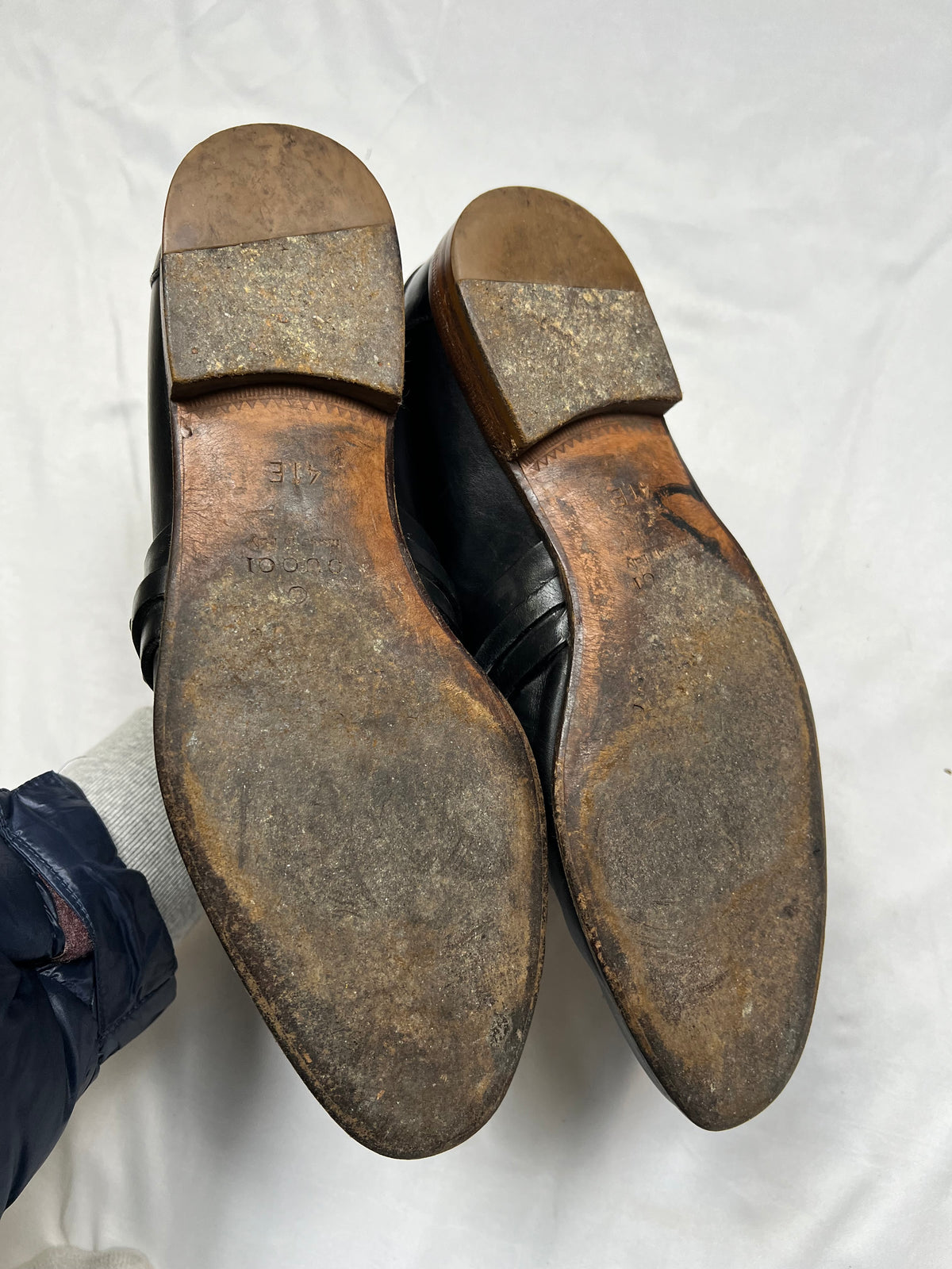 Gucci Loafers (42)