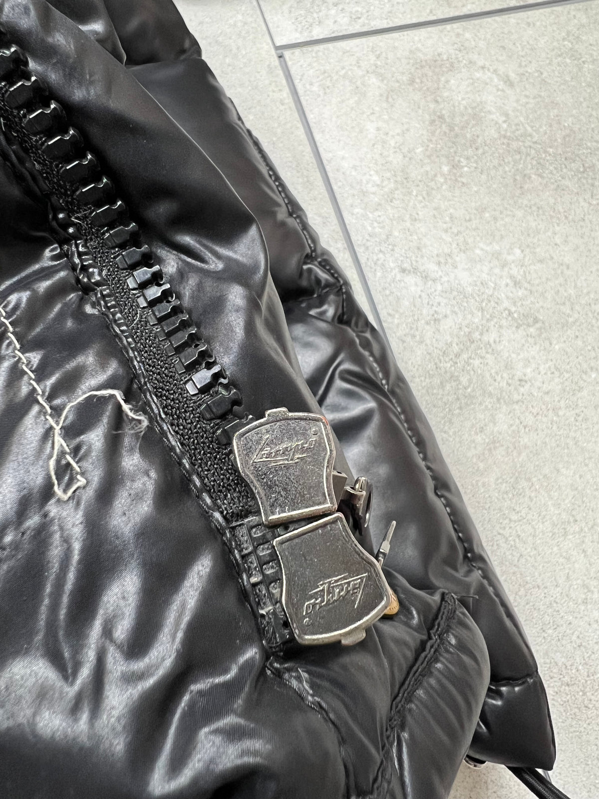Moncler Puffer (L)