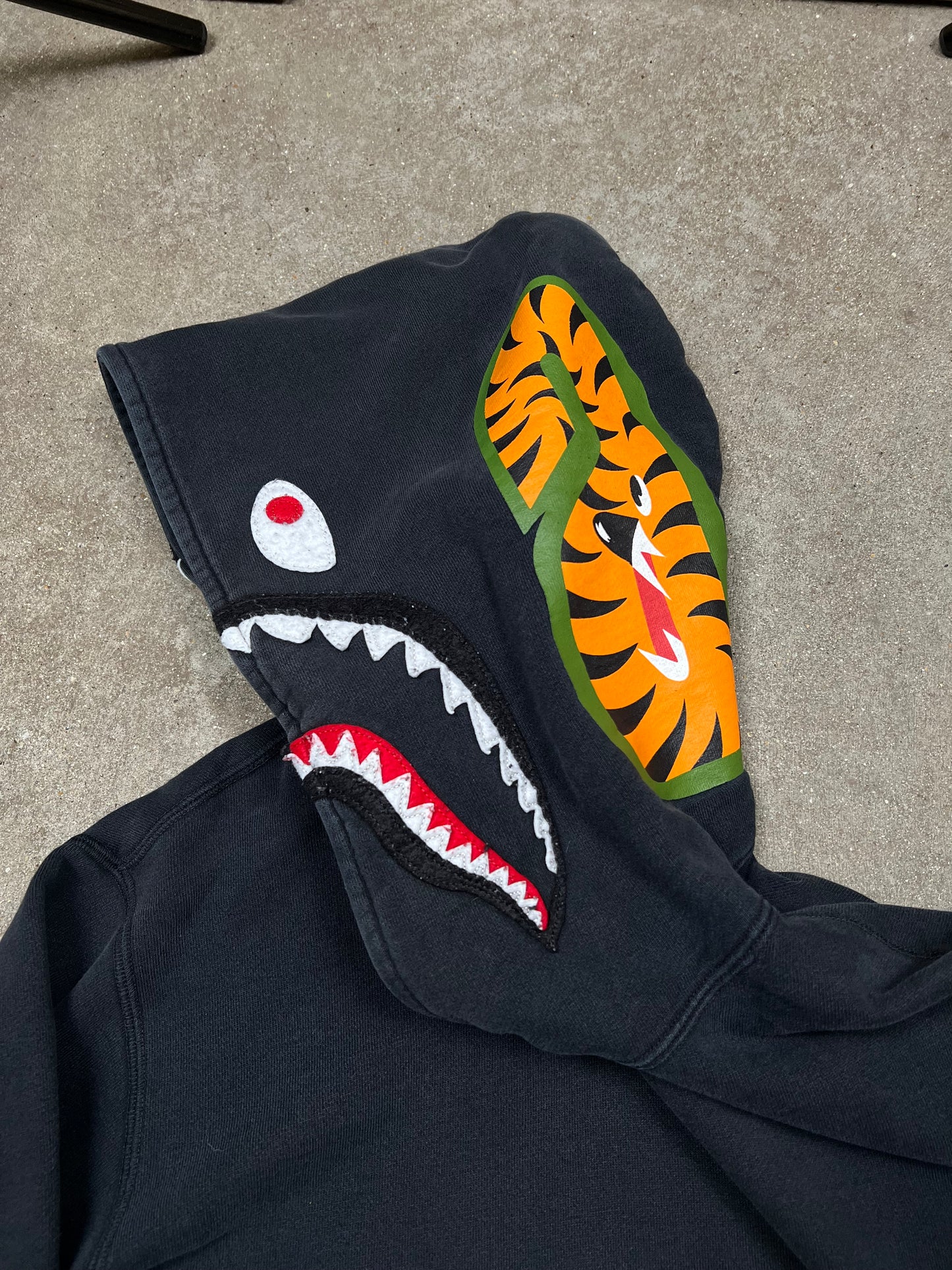 Bape Hoodie (M/L)