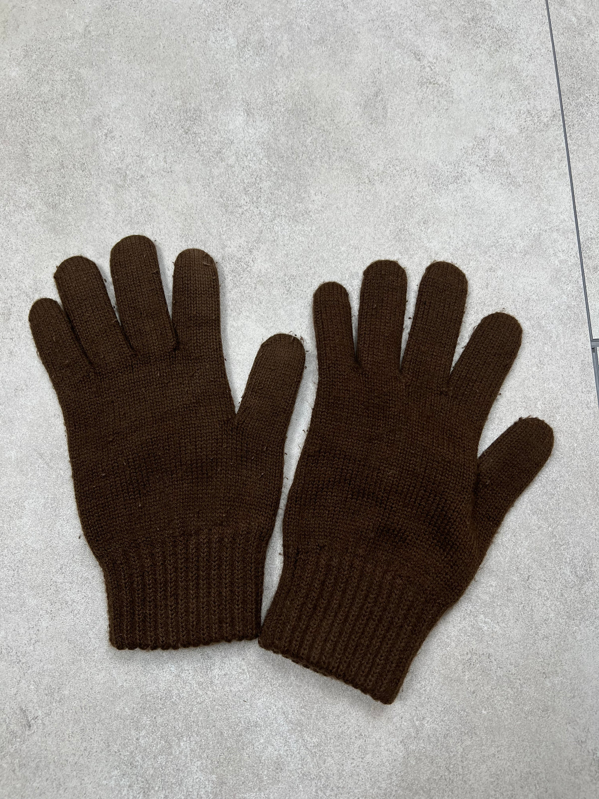 Burberry Gloves (S)