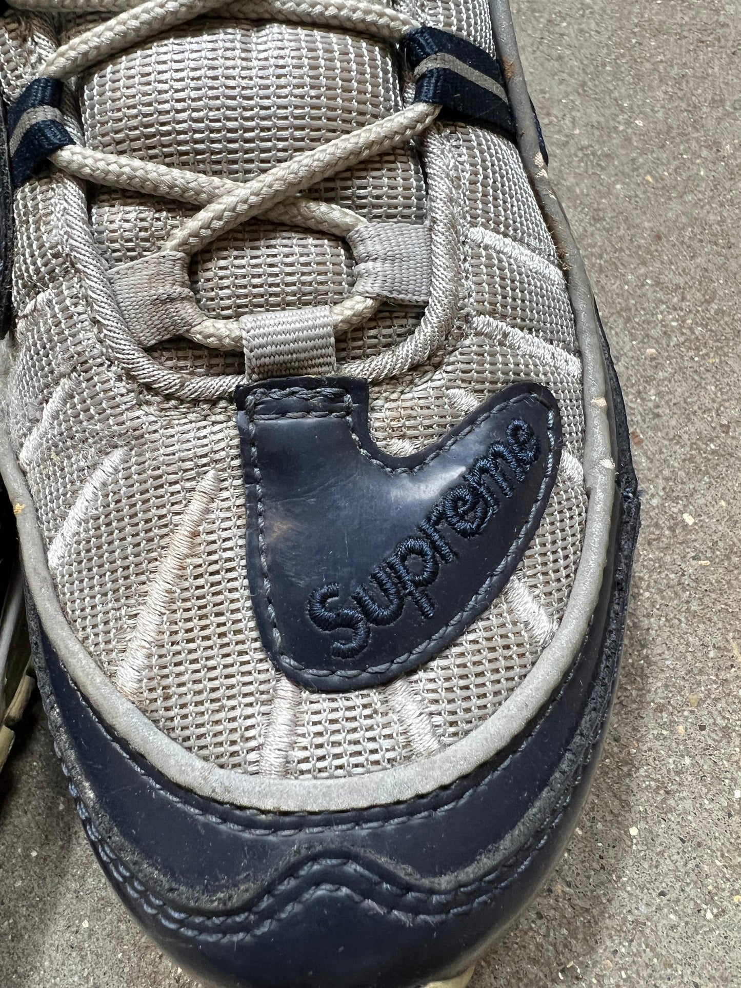 Supreme nike air max 95 obsidian (42.5)