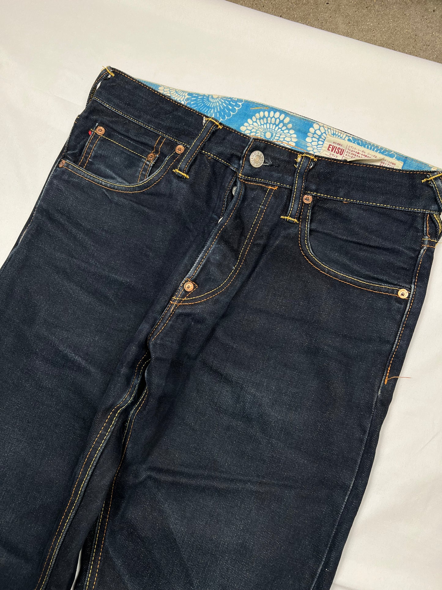 Evisu Jeans (S)