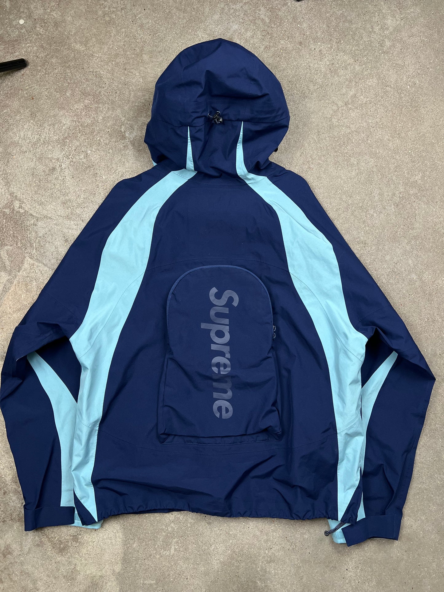 Supreme Gore-Tex Jacket (S)