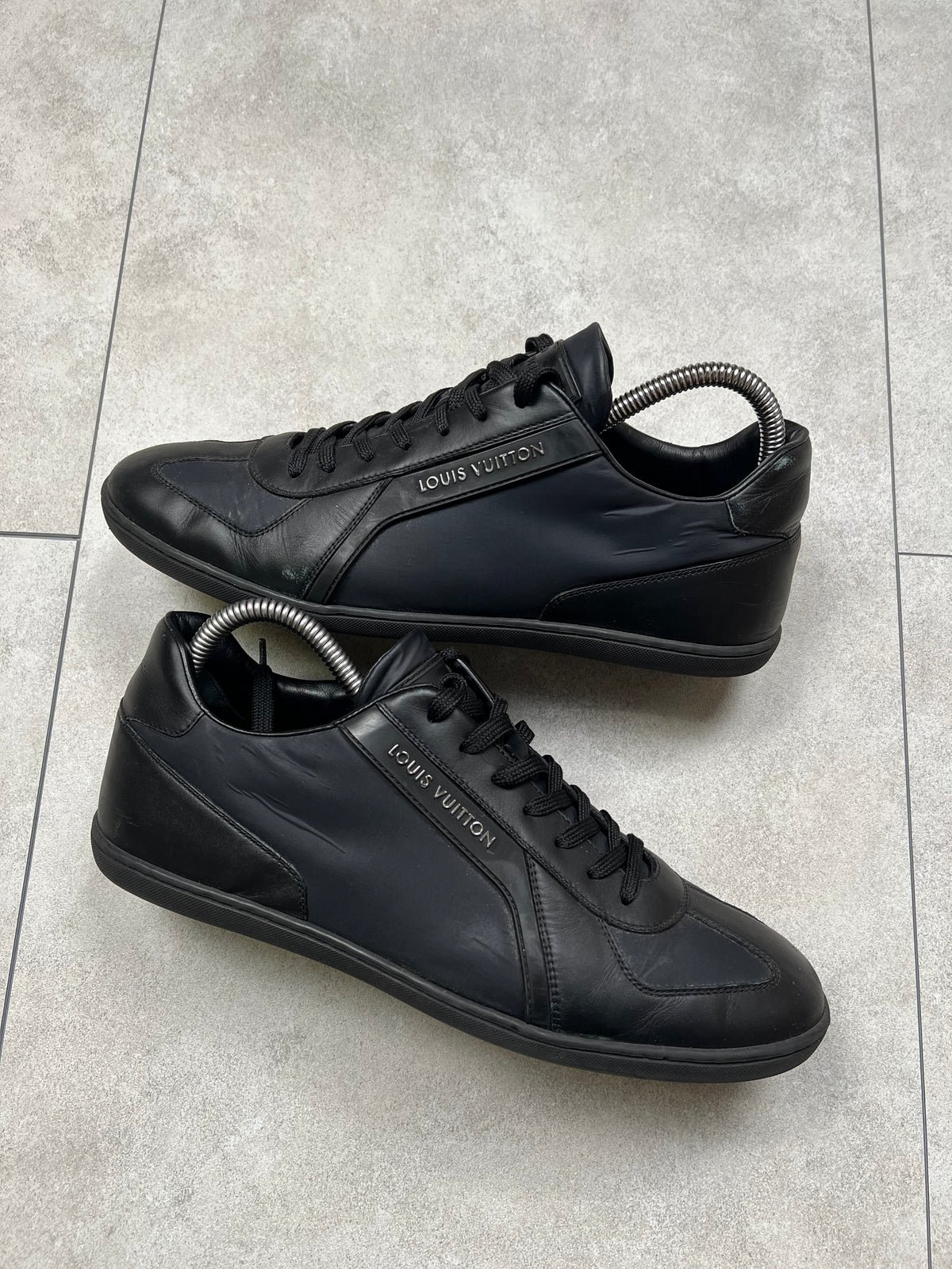 Louis Vuitton Sneakers (41)