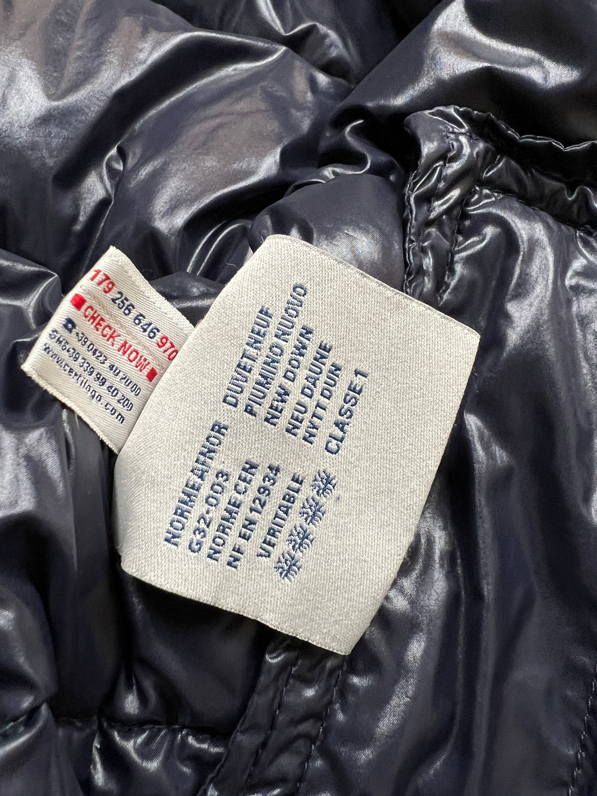 Moncler Puffer (XS/S)