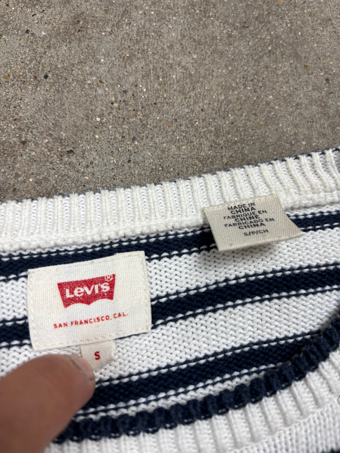 Levi’s Sweater (S)