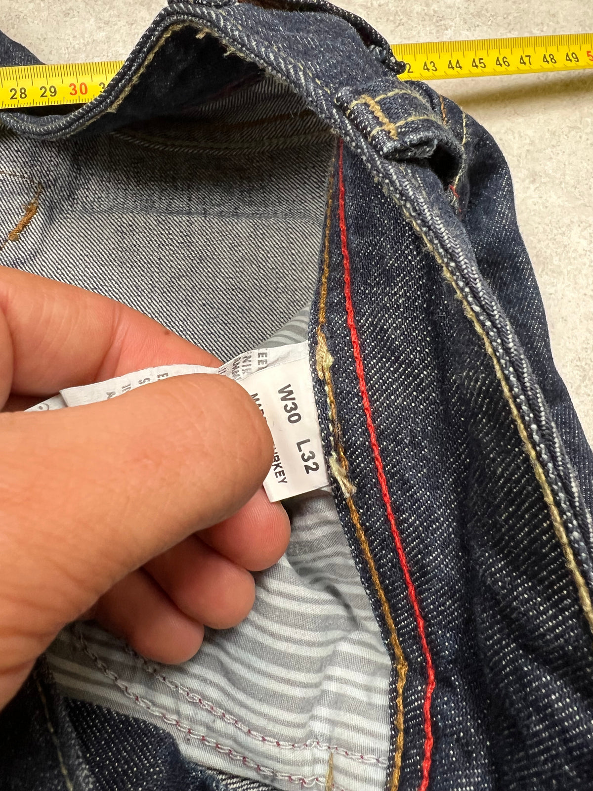 Puma Jeans (30x32)