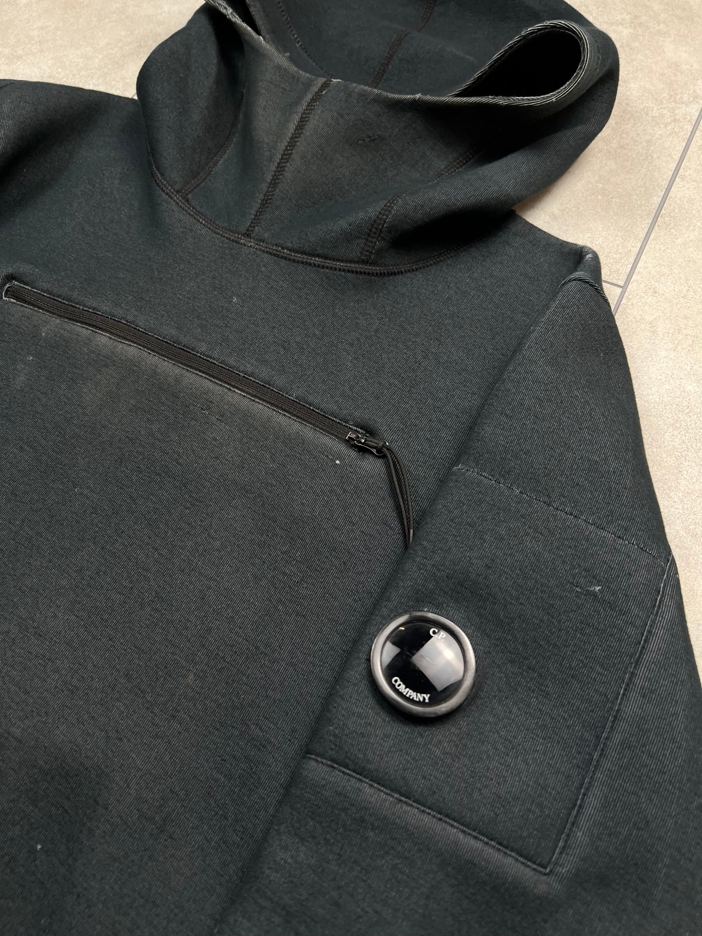 Cp Company Hoodie (L)