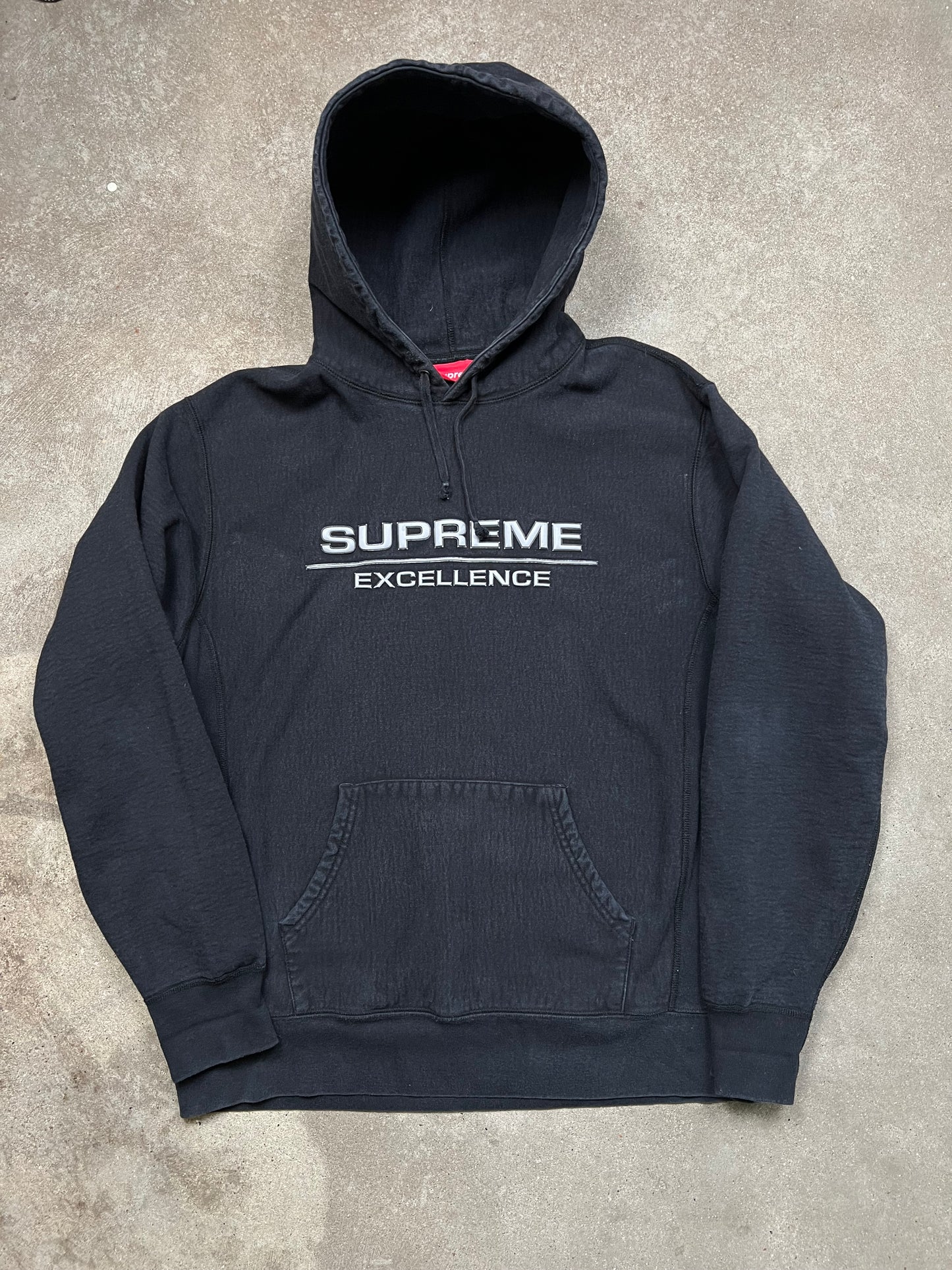 Supreme Hoodie (XL)
