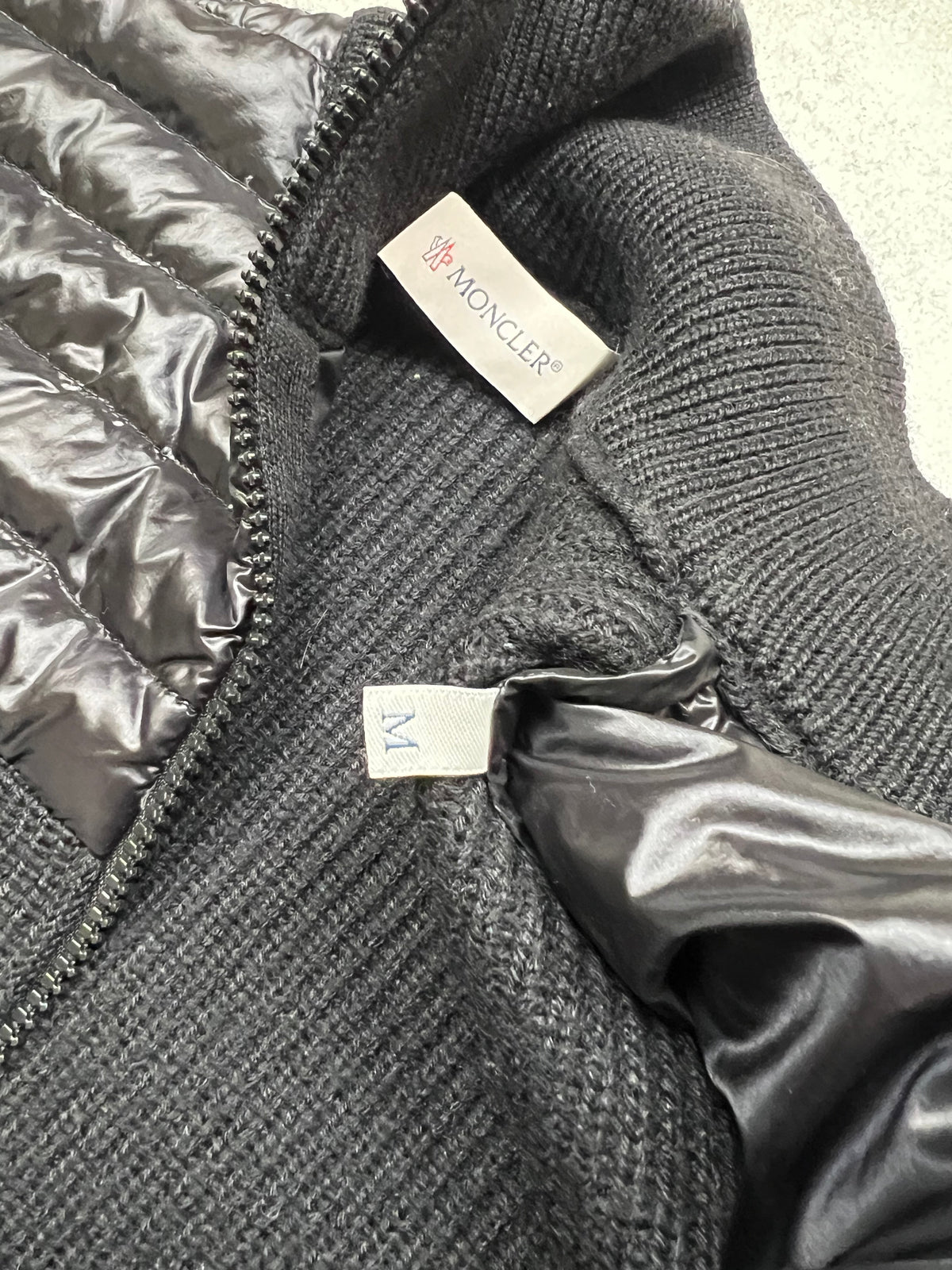 Moncler Cardigan (S/M)